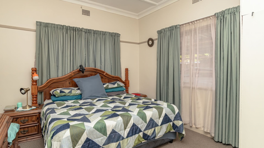4 Bedroom Property for Sale in Bodorp Western Cape